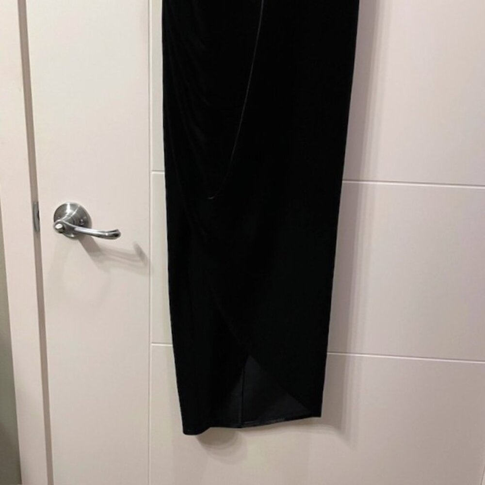 NEW ASTR Meghan Ruched Strapless Velvet Midi Dress Black Size Small - Picture 9 of 16